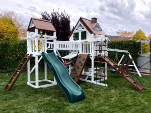 Read more about the article The Benefits of Playsets for Child Development