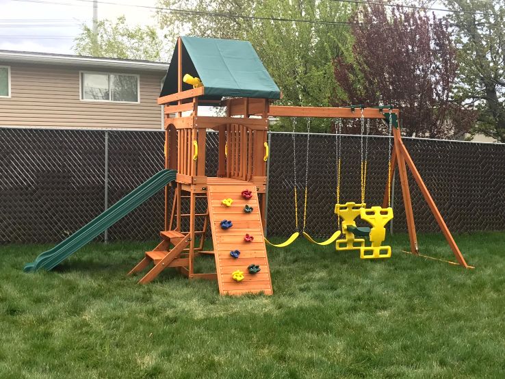 You are currently viewing Playset Safety Inspections: Ensuring Years of Fun